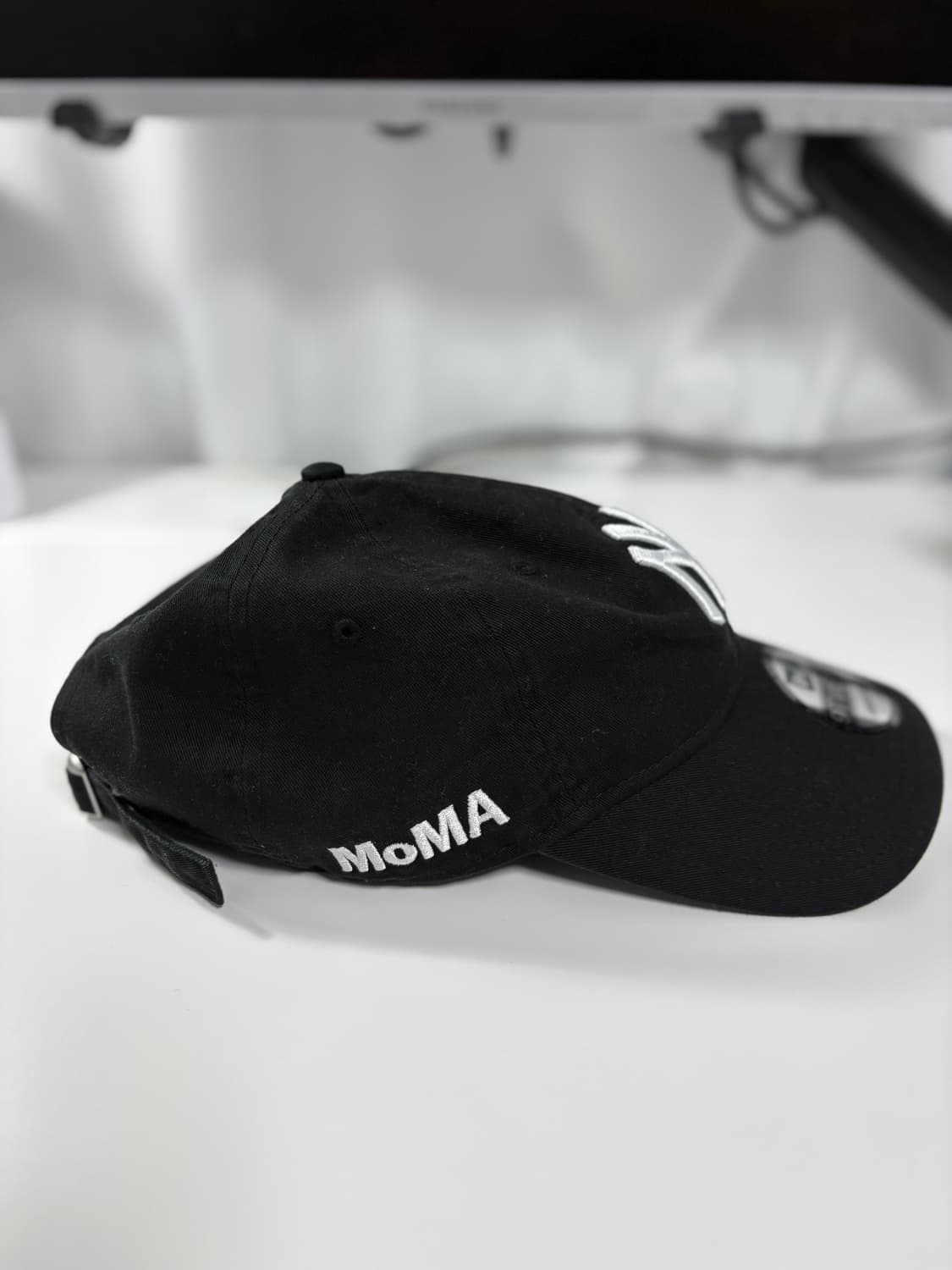 [해외] 모마 뉴에라 볼캡 블랙 상품이미지3