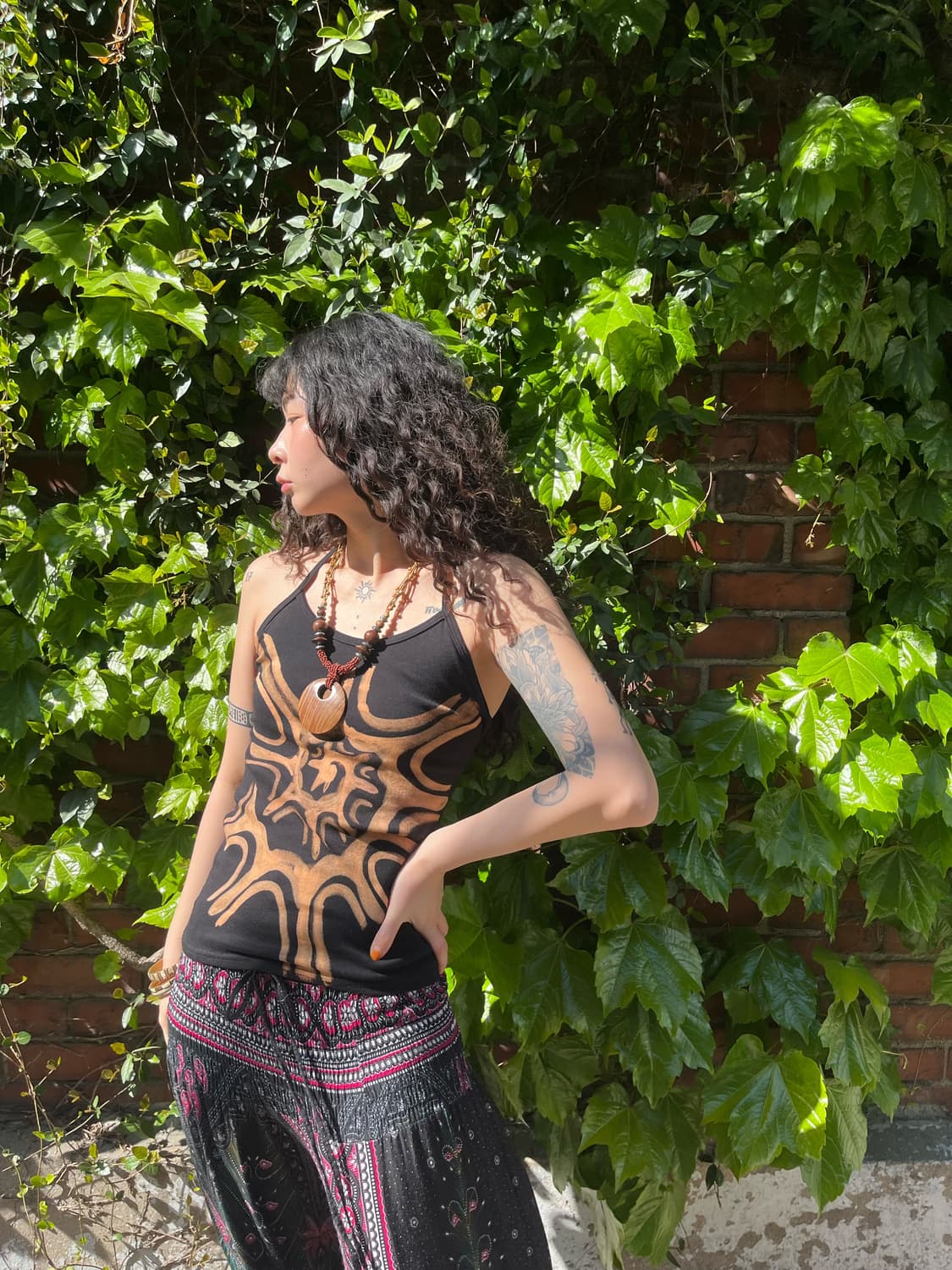 히피 태양 문양 홀터넥 상품이미지2