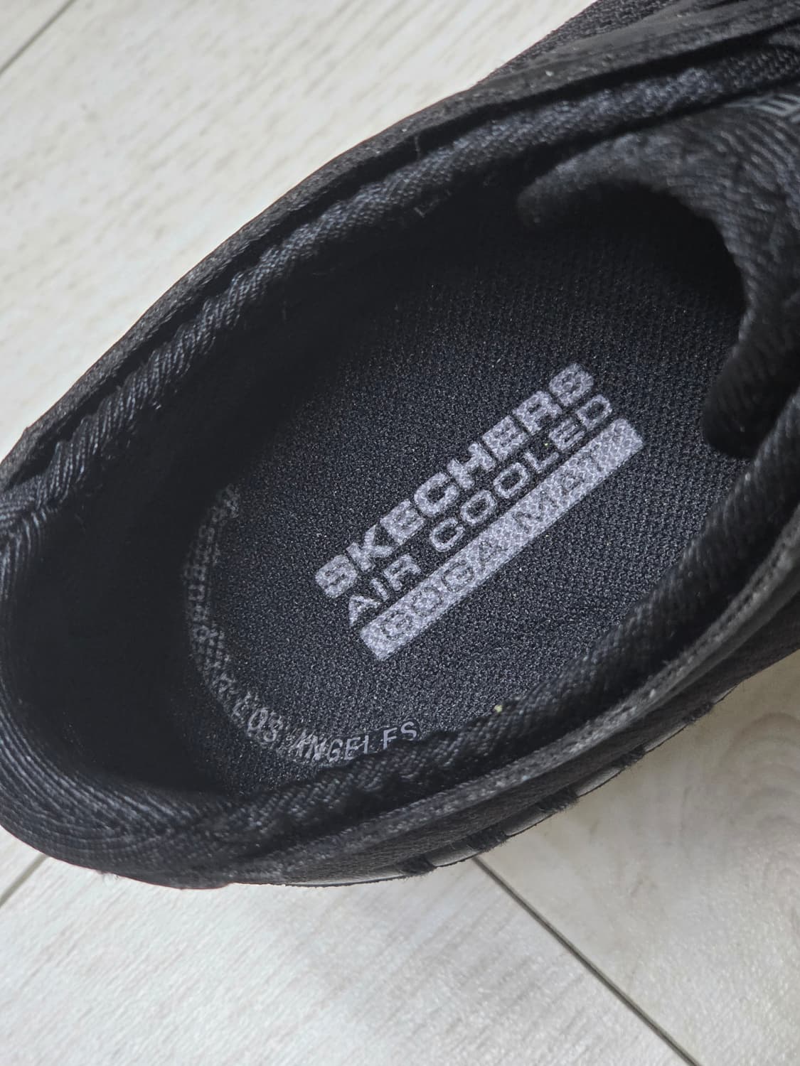 새상품 스케쳐스 고워크 운동화 상품이미지4