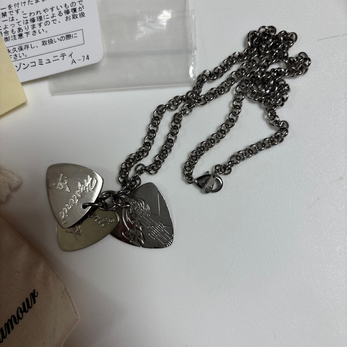 히스테릭글래머 기타피크 목걸이 풀박 상품이미지2