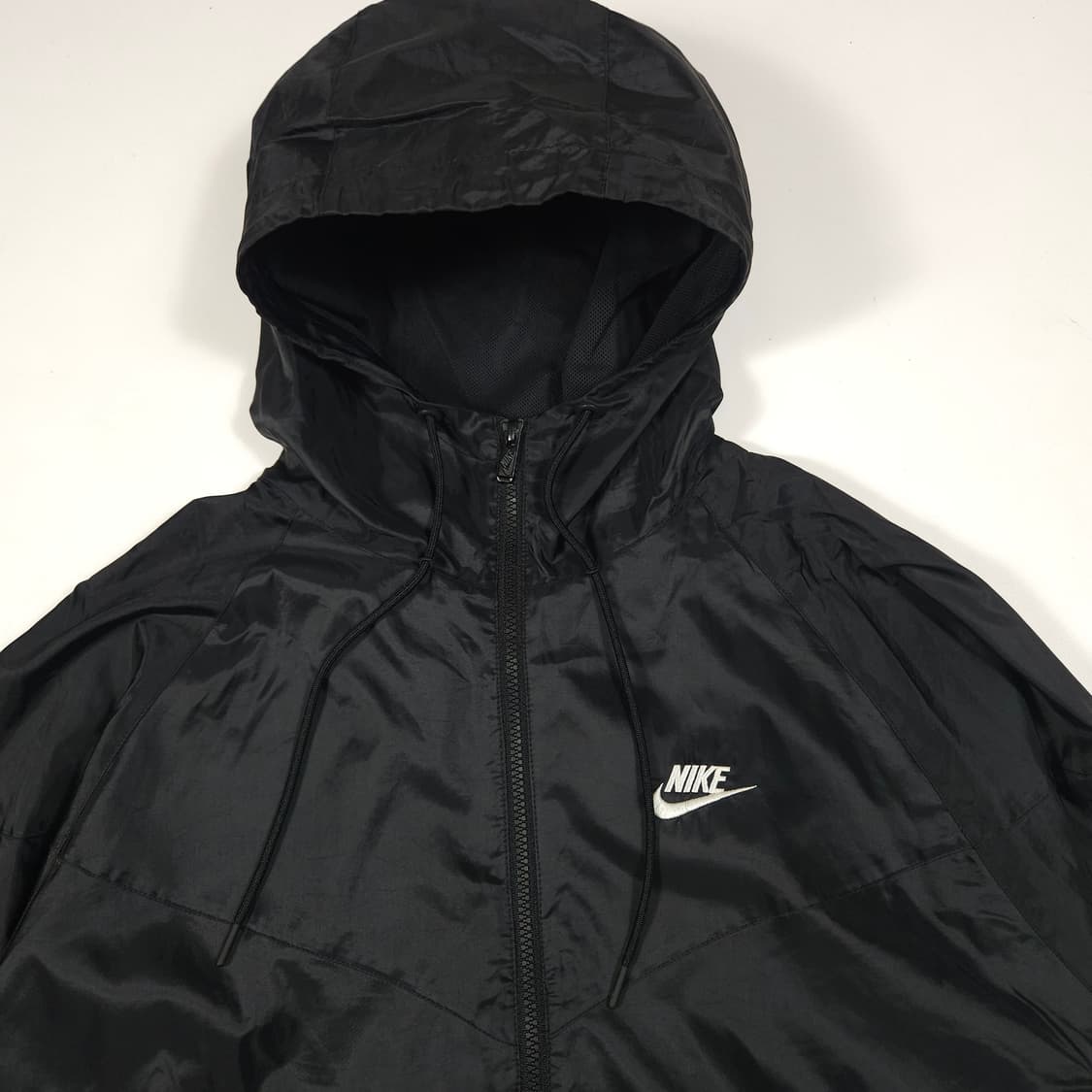 나이키 바람막이 블랙 상품이미지2