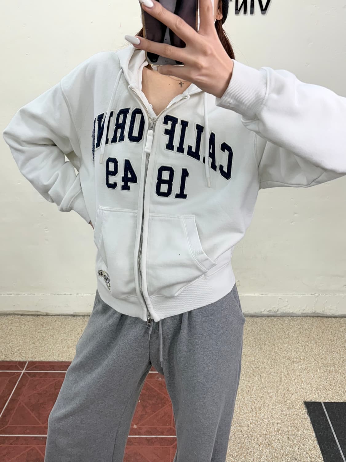 후아유 캘리포니아 후드집업 화이트 상품이미지9