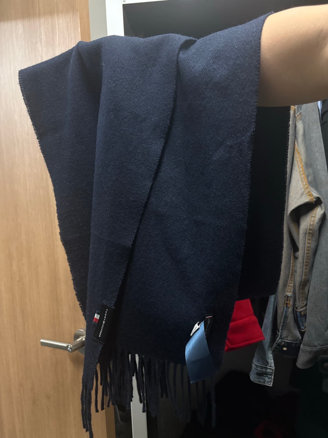 타미힐피거 머플러 -네이비 상품이미지1