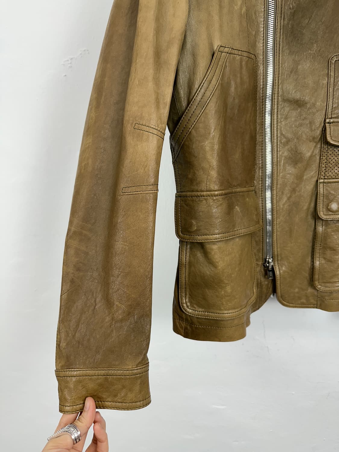 Lambskin Asymmetric Zip Leather Jacket  상품이미지4