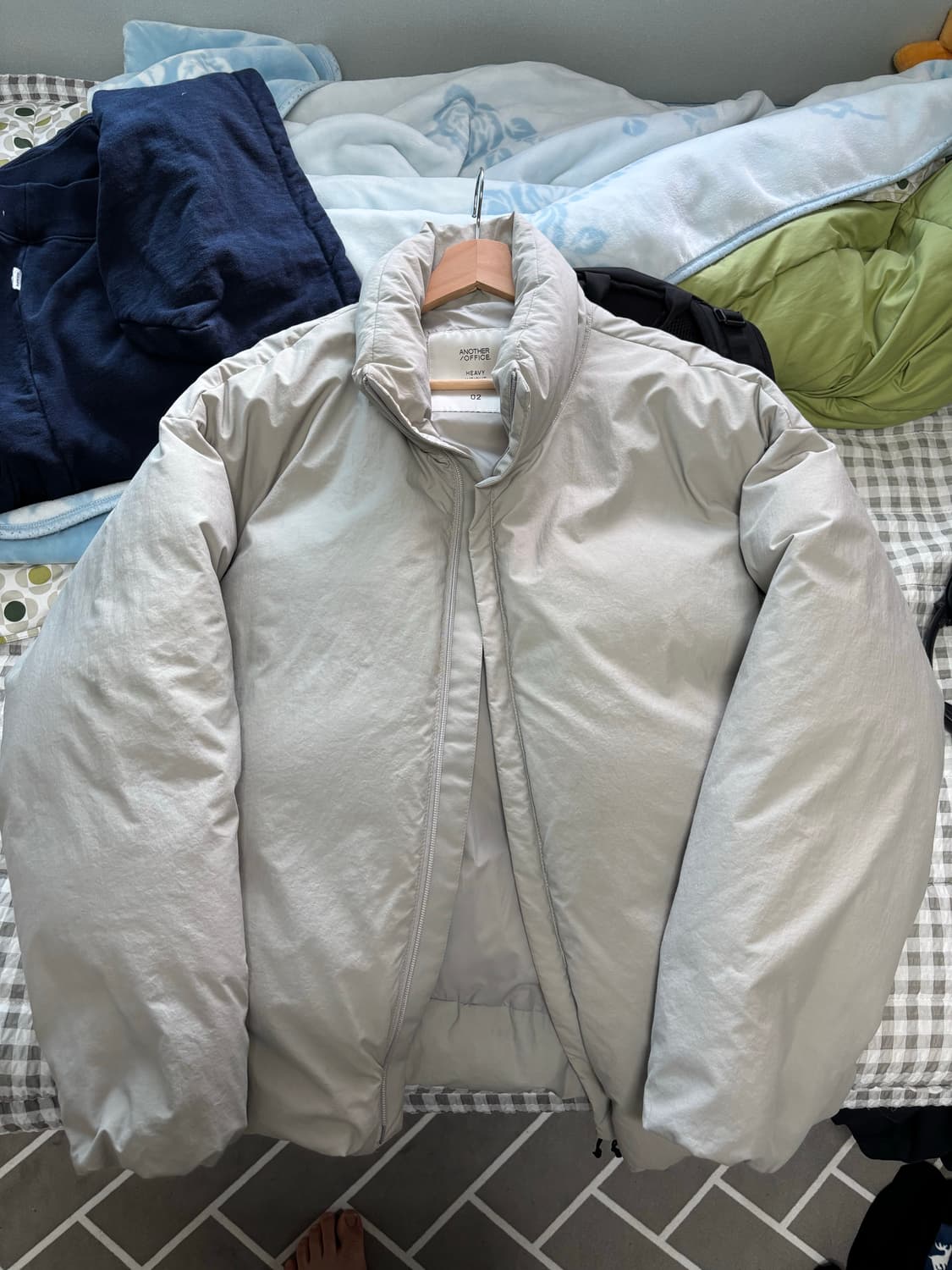 어나더오피스 스노우맨 패딩 2사이즈 상품이미지1