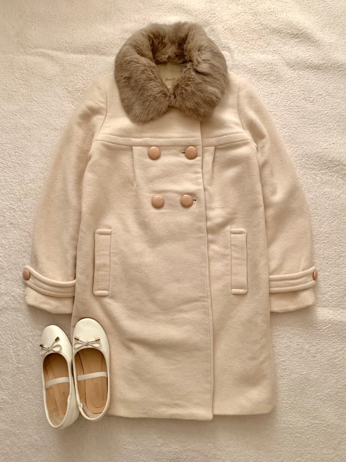 라떼갸루 코트 상품이미지1