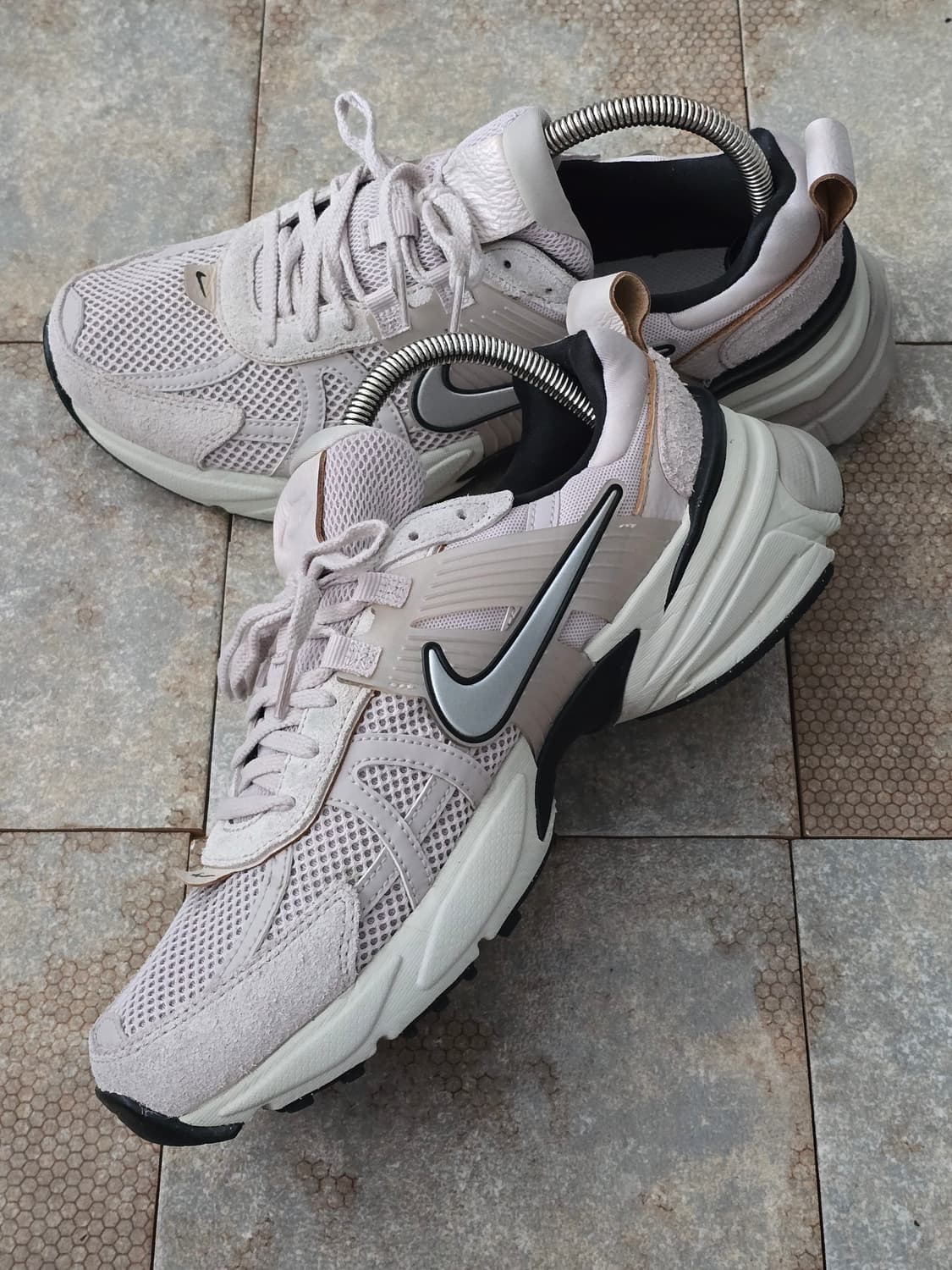 (265)나이키 v2k 런 플래티넘 바이올렛  상품이미지5