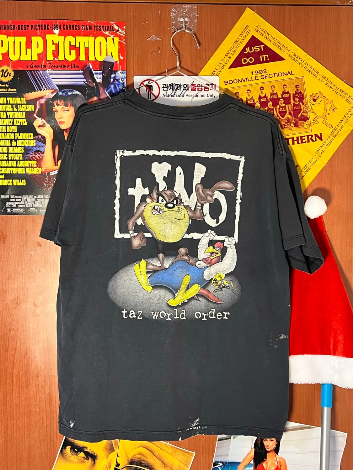 90’s Painted Looney tunes TWO shirt 상품이미지1