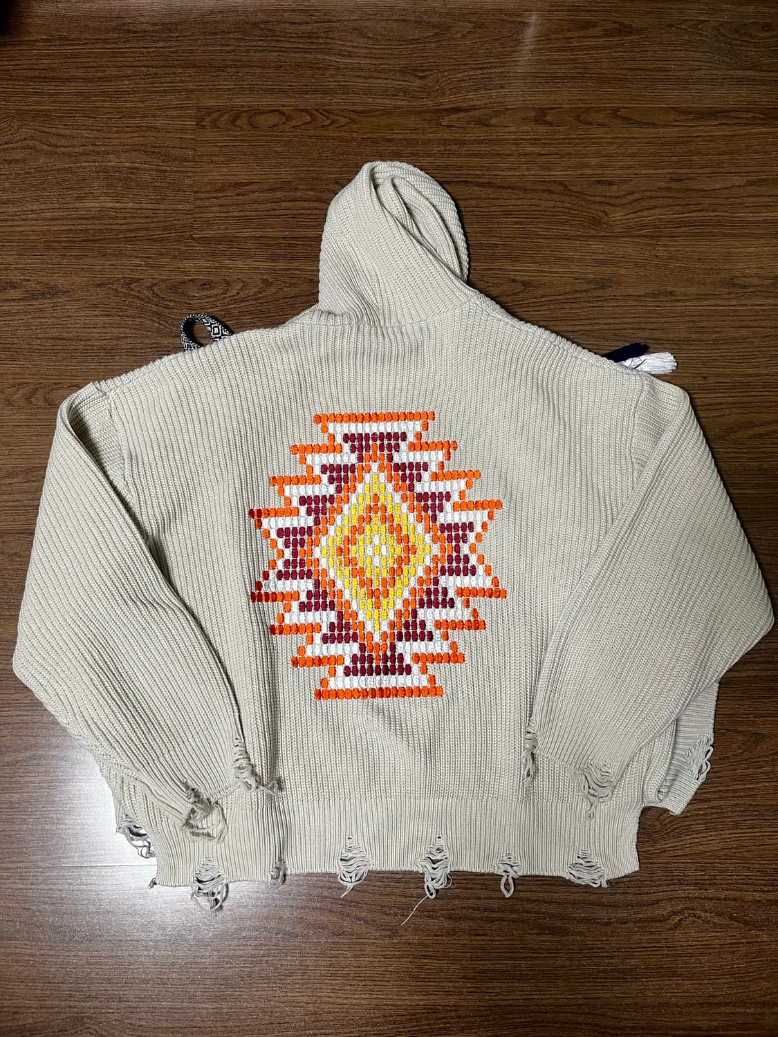 에씰미 픽셀 후드짚업 상품이미지3