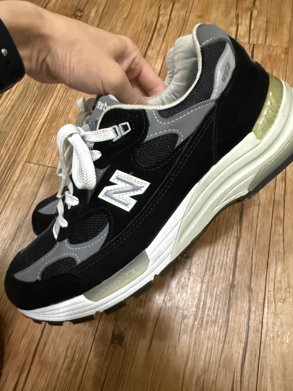 [265] 뉴발란스 992 OG 메이드 인 USA 블랙 그레이 상품이미지1
