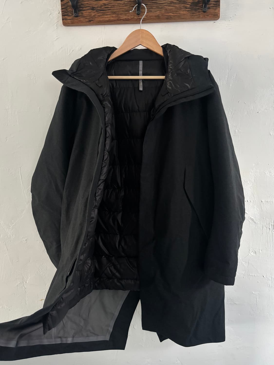 Arcteryx 아크테릭스 블랙 베일런스 다운 자켓 상품이미지9