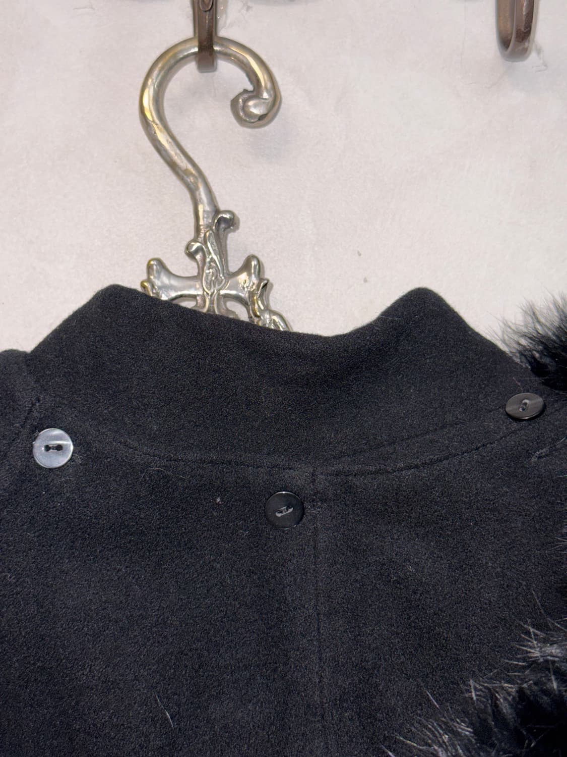 Black wool shirring balloon hood cape 코트 상품이미지4