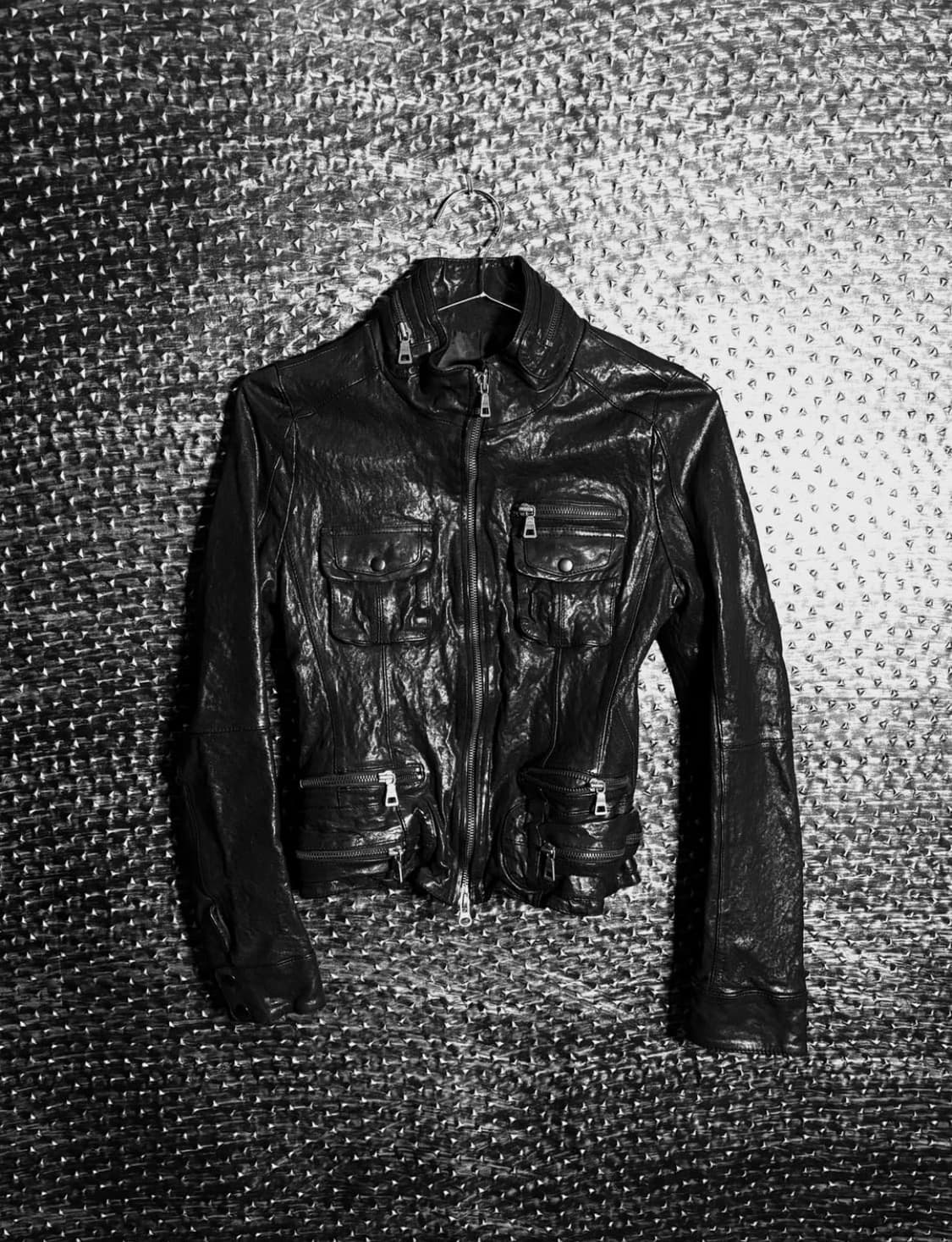 에이징 멀티 포켓 레더자켓 상품이미지1