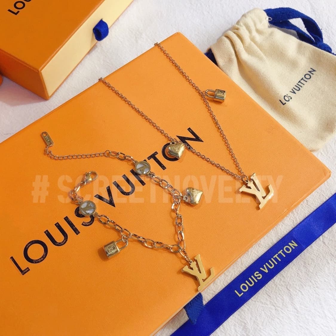 LV 미니 러브 락 골드 목걸이 풀박스 상품이미지7