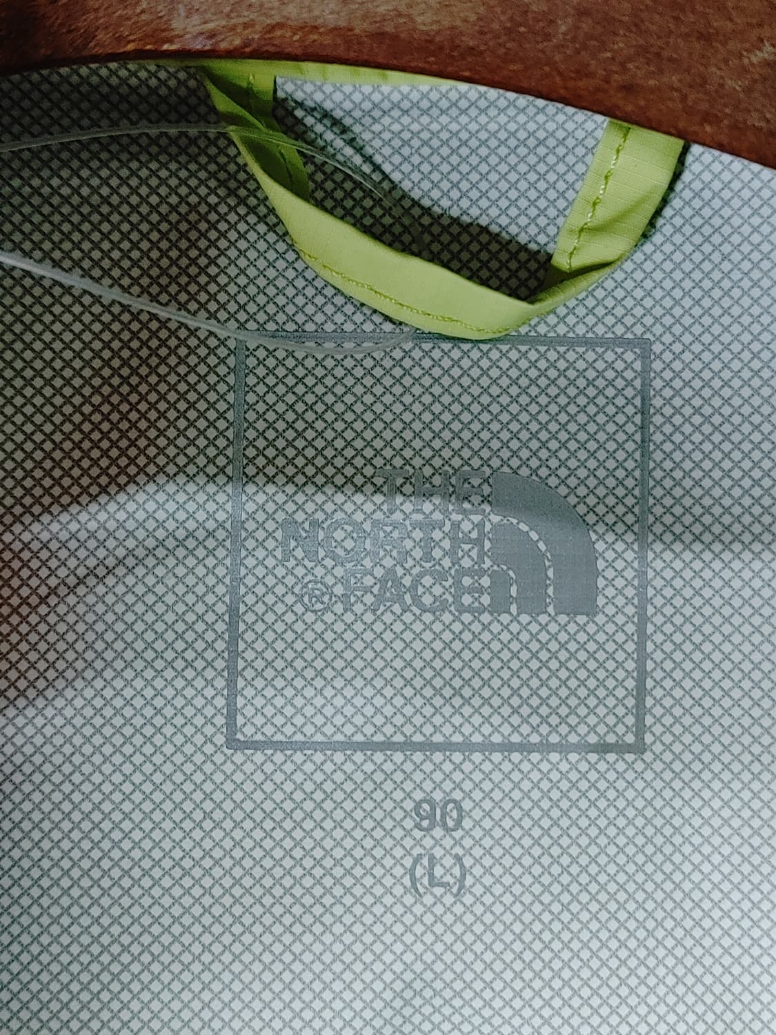 (새상품)THE NORTH FACE 노스페이스  봄여름 후드바람막이
 상품이미지4