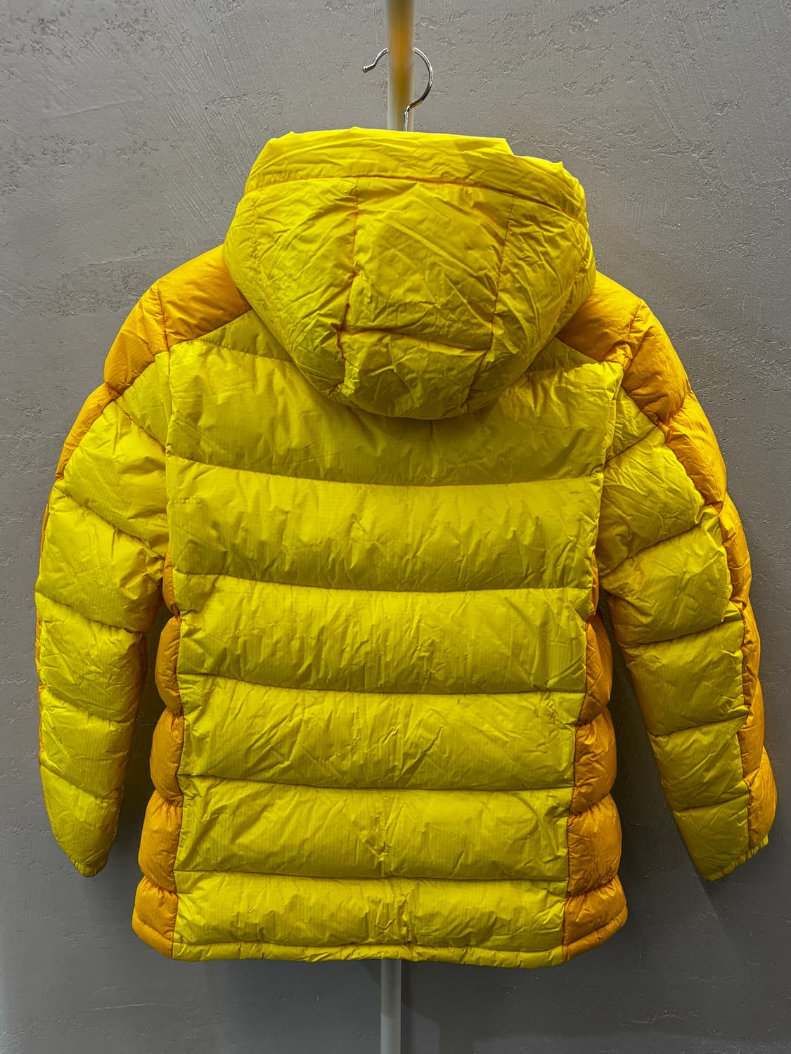 살로몬 여성 헤비다운 패딩 90 상품이미지4