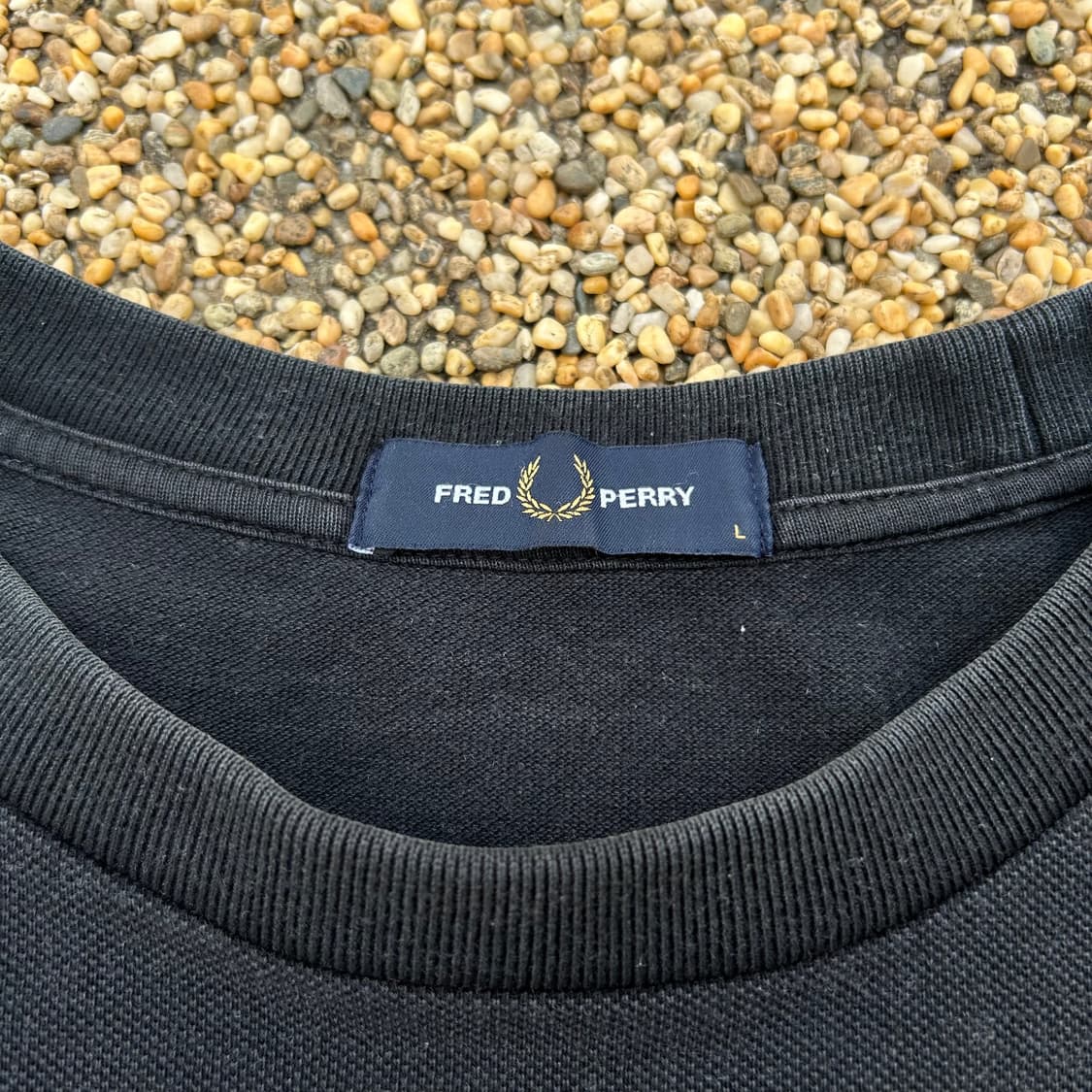 프레디페리(Fred perry)블랙 원포켓 반팔티 상품이미지4
