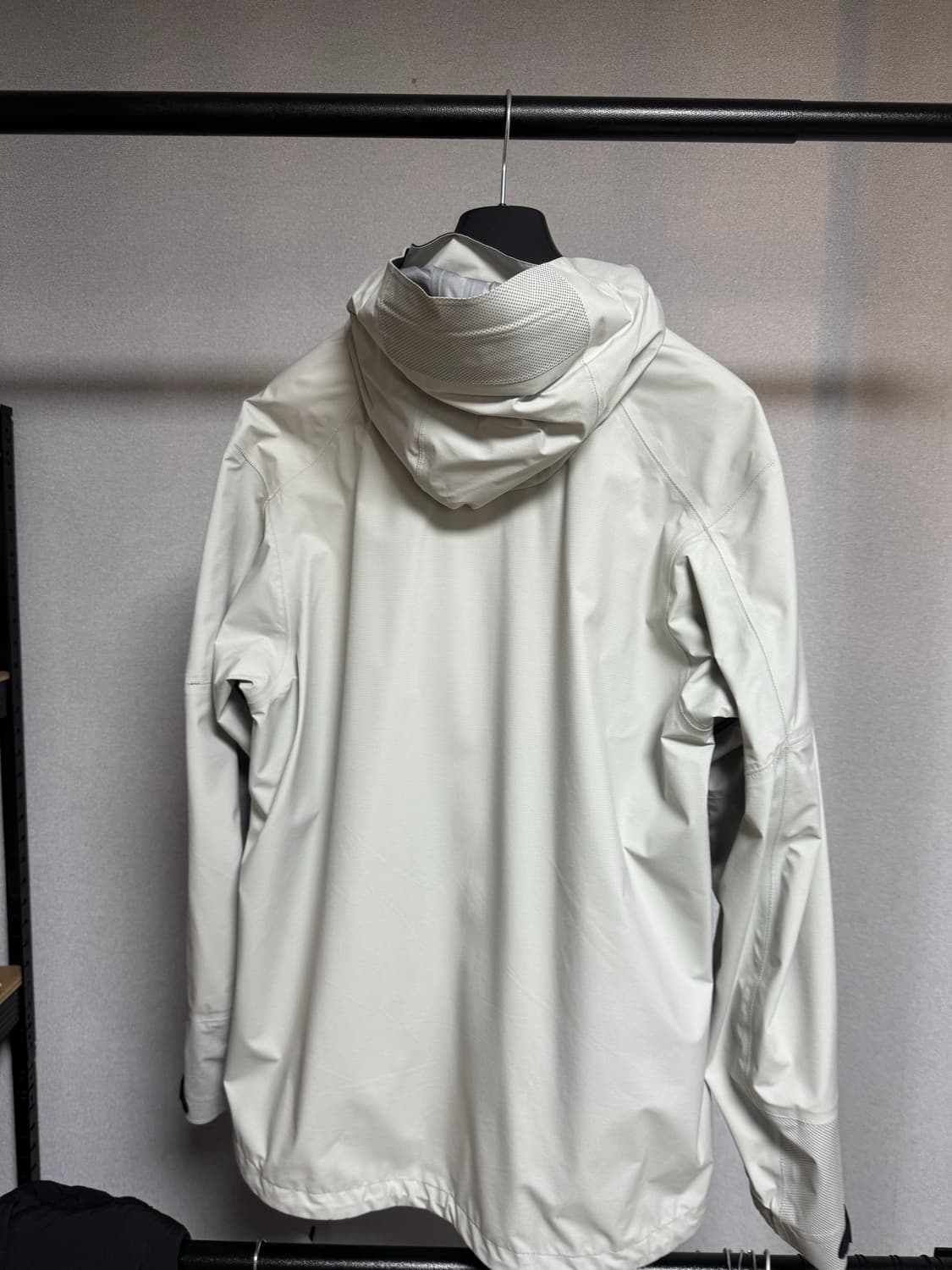 [XL]앤드원더 퍼텍스 쉴드 레인자켓 라이트그레이 상품이미지2
