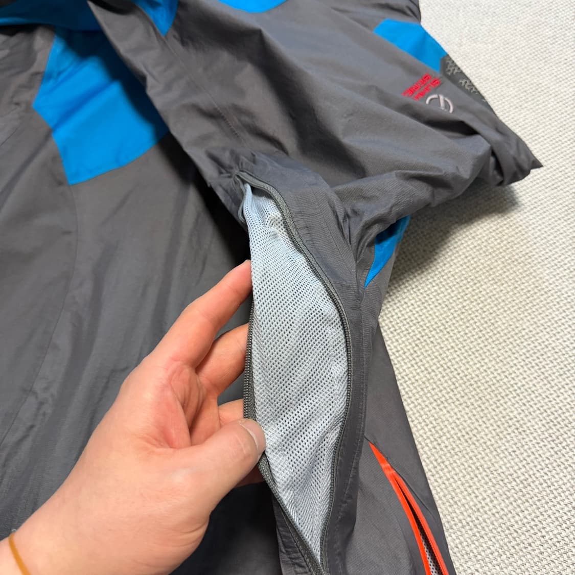 노스페이스 써밋 하이벤트 알파 바람막이 자켓 상품이미지8