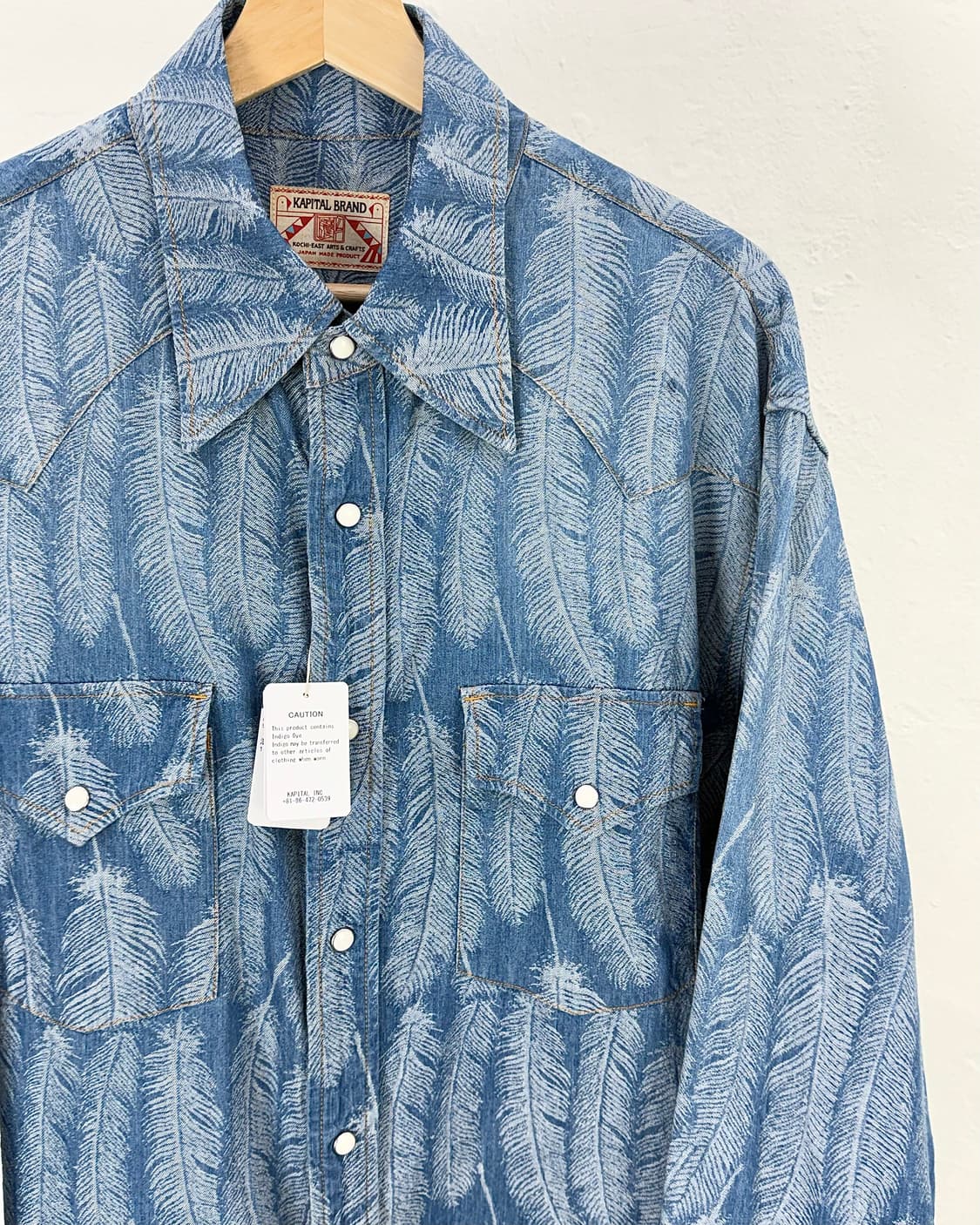 캐피탈 24ss 맥파이 라이트 인디고 페더 데님 셔츠 상품이미지3