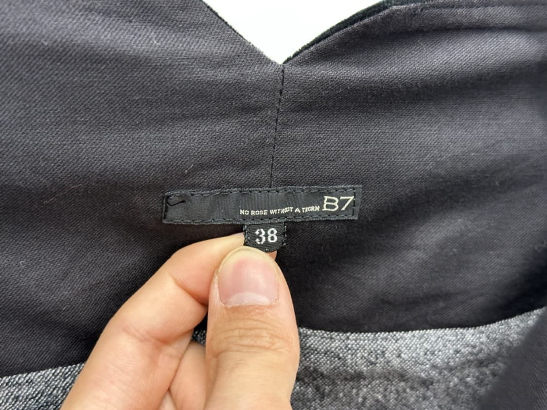 NO ROSE WITHOUT THE A THORN (28) 상품이미지8