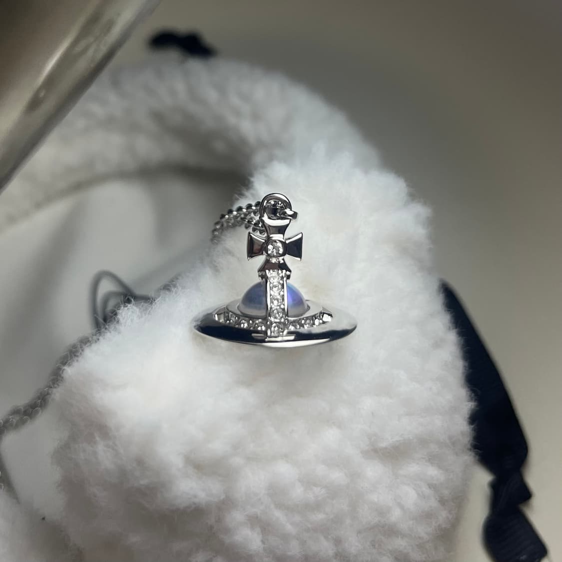 비비안웨스트우드 뉴 타이니 orb 목걸이 상품이미지2