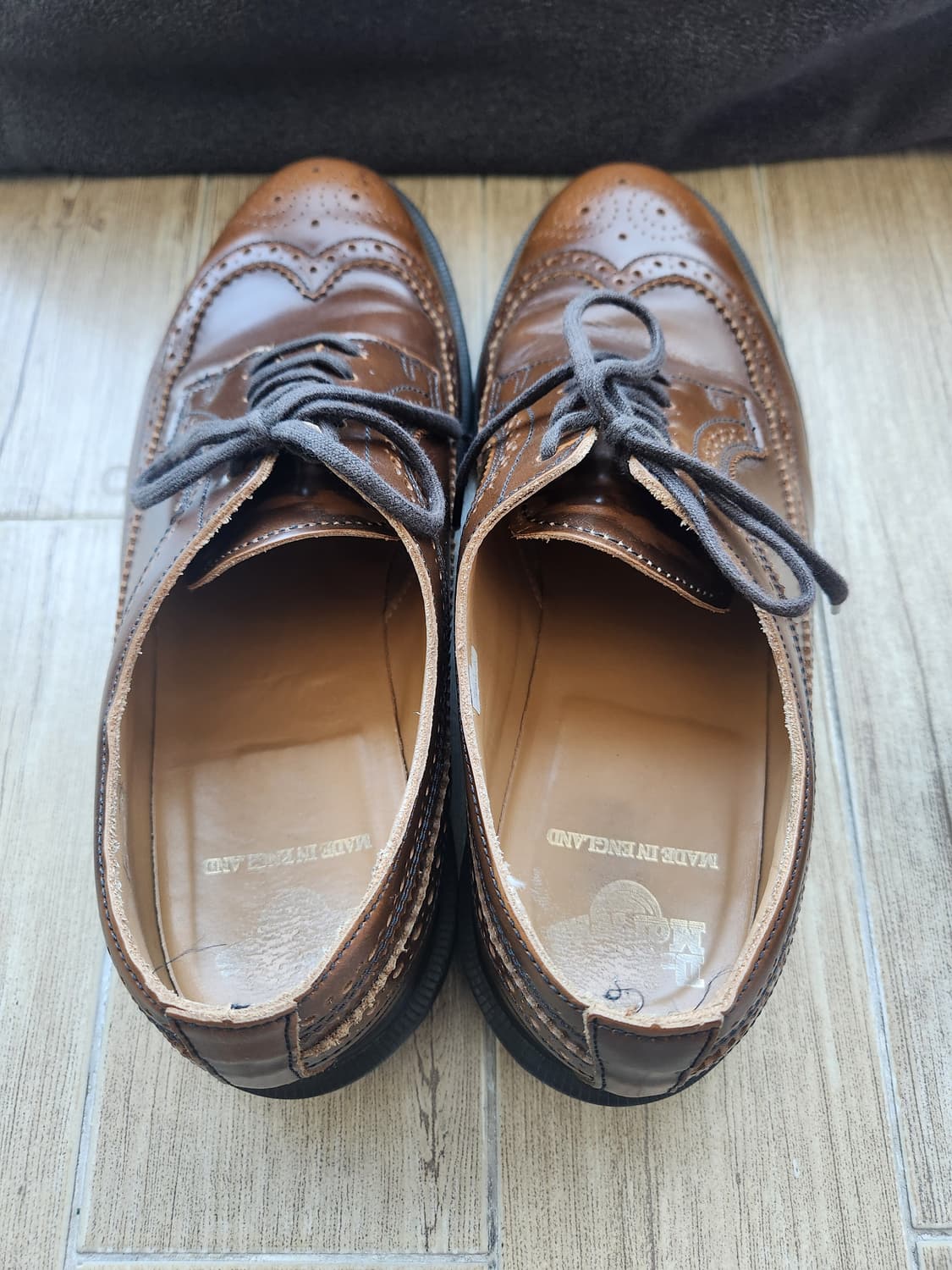 닥터마틴 잉글랜드 탄 보아닐 브러쉬 옥스포드 MIE (270) 상품이미지3