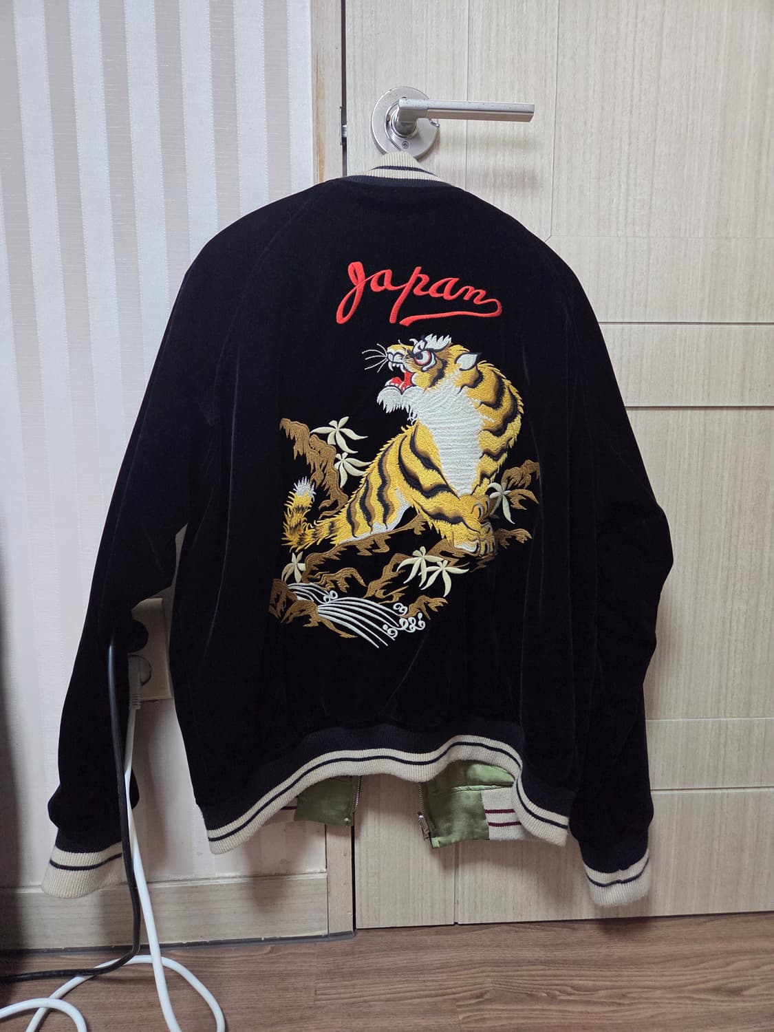 브론슨 논스탁 리버시블 수베니어 자켓 상품이미지2