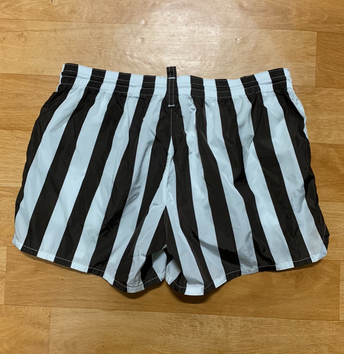 DSQUARED2 디스퀘어드 스윔 트렁크 팬츠(폴리아미드)M 사이즈 상품이미지10