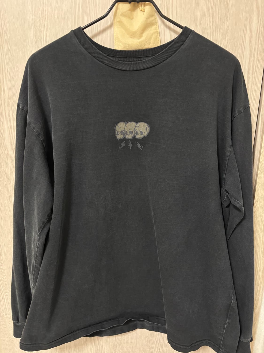 브랜디드 트리플 스컬 롱 슬리브 L 상품이미지3