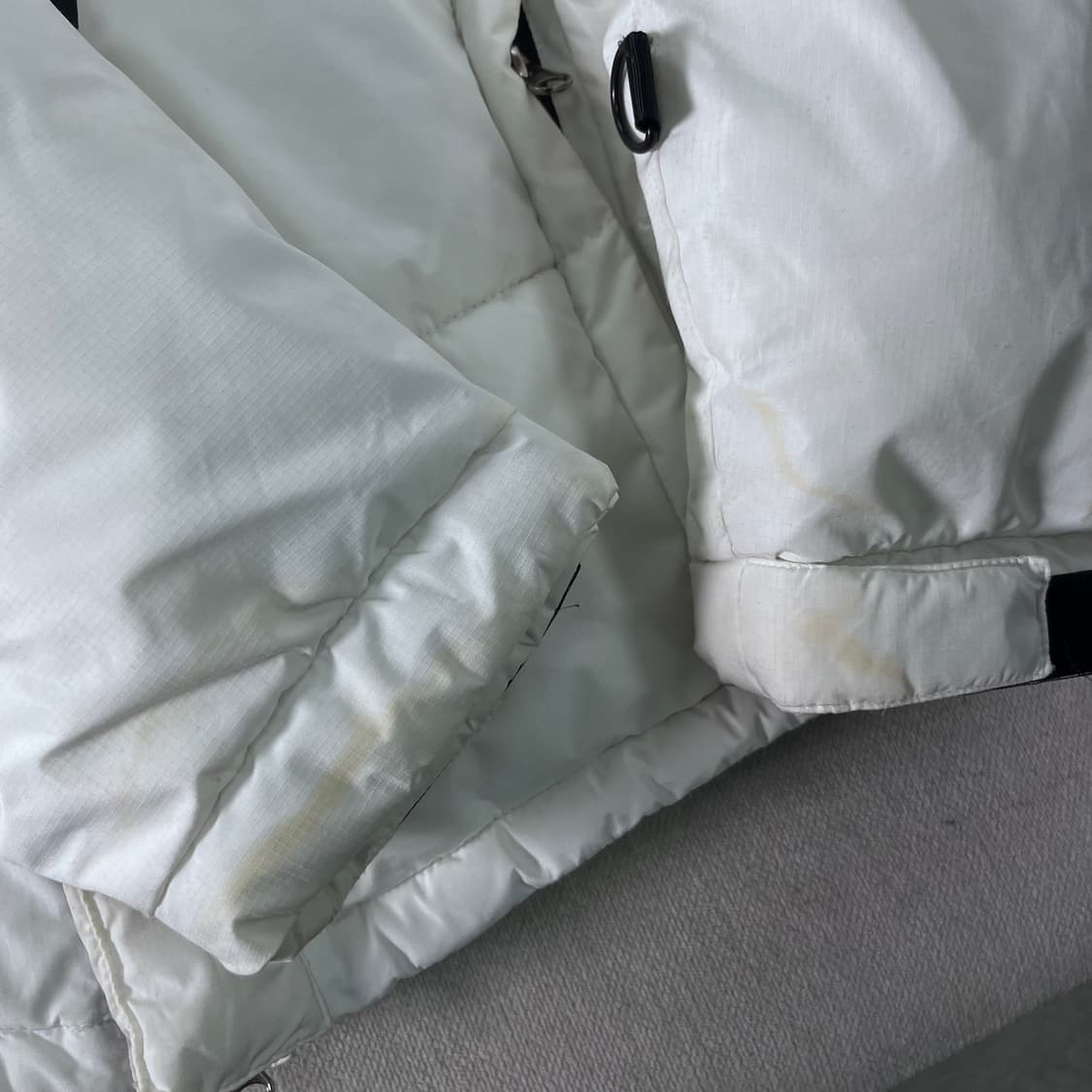 100 노스페이스 서밋시리즈 푸퍼 화이트 패딩 상품이미지7