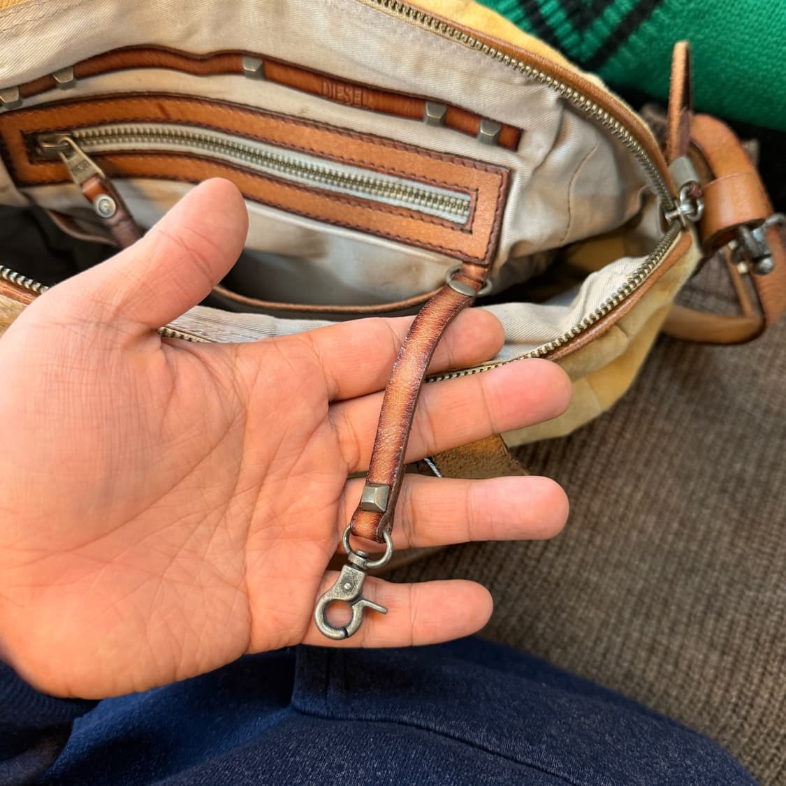 디젤 리얼 레더 스웨이드 토트백 숄더백 상품이미지7