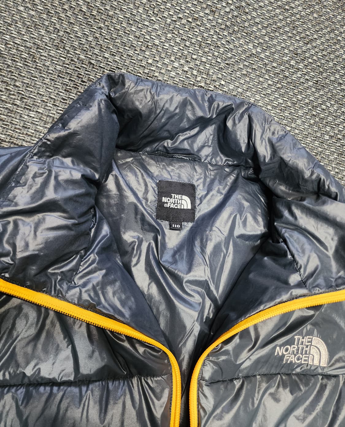 노스페이스 그레이 경량 패딩 상품이미지6