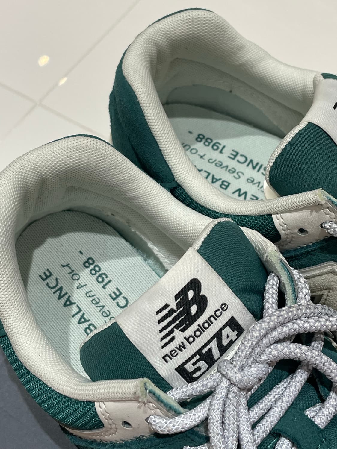 뉴발란스574 285사이즈 판매합니다 상품이미지5
