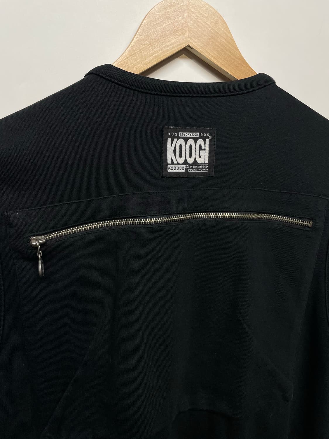 KOOGI 블랙 포켓 조끼 상품이미지6