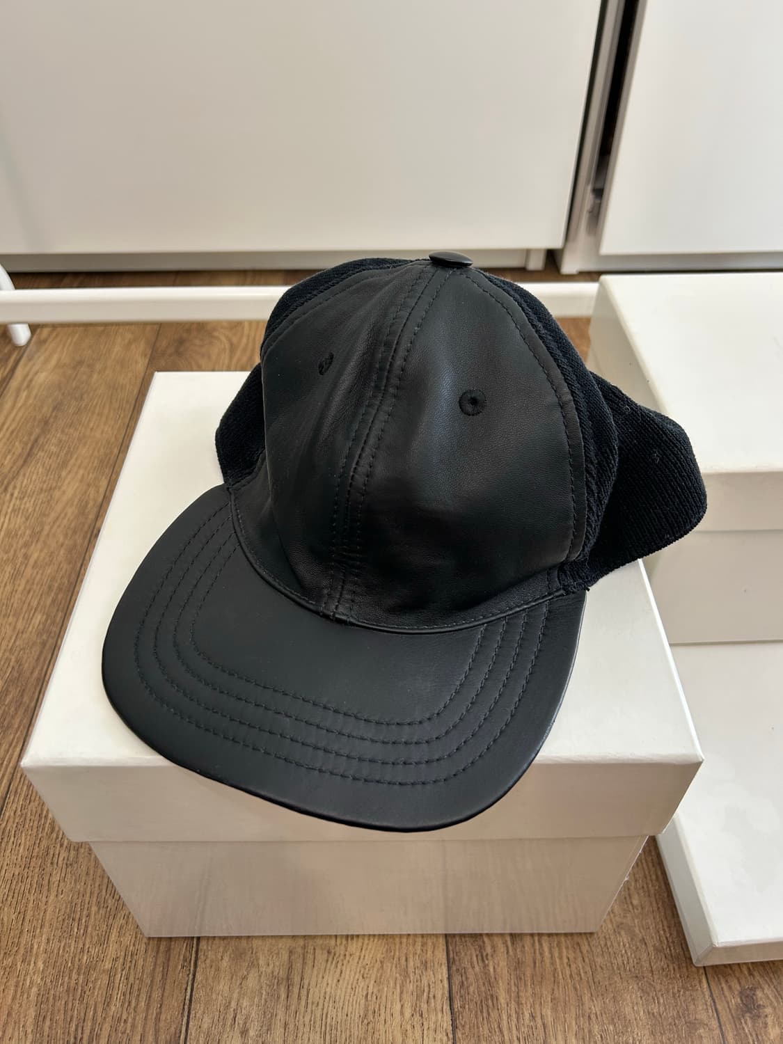 마르지엘라 컬렉션 가죽 볼캡 상품이미지4