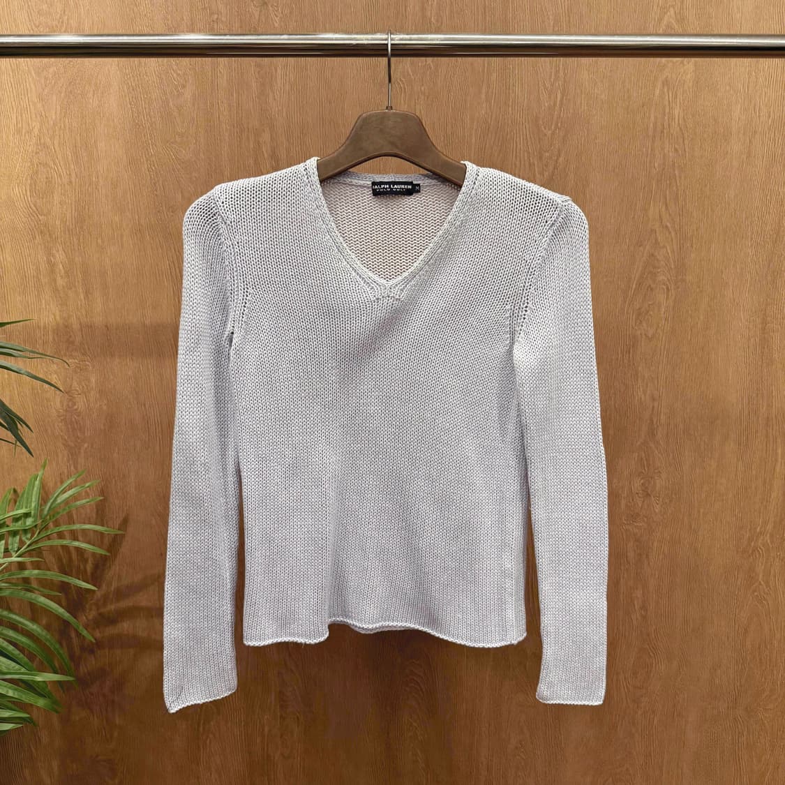 폴로 랄프 로렌 브이넥 긴팔 니트 오픈 짜임 디테일 라이트 블루 상품이미지1