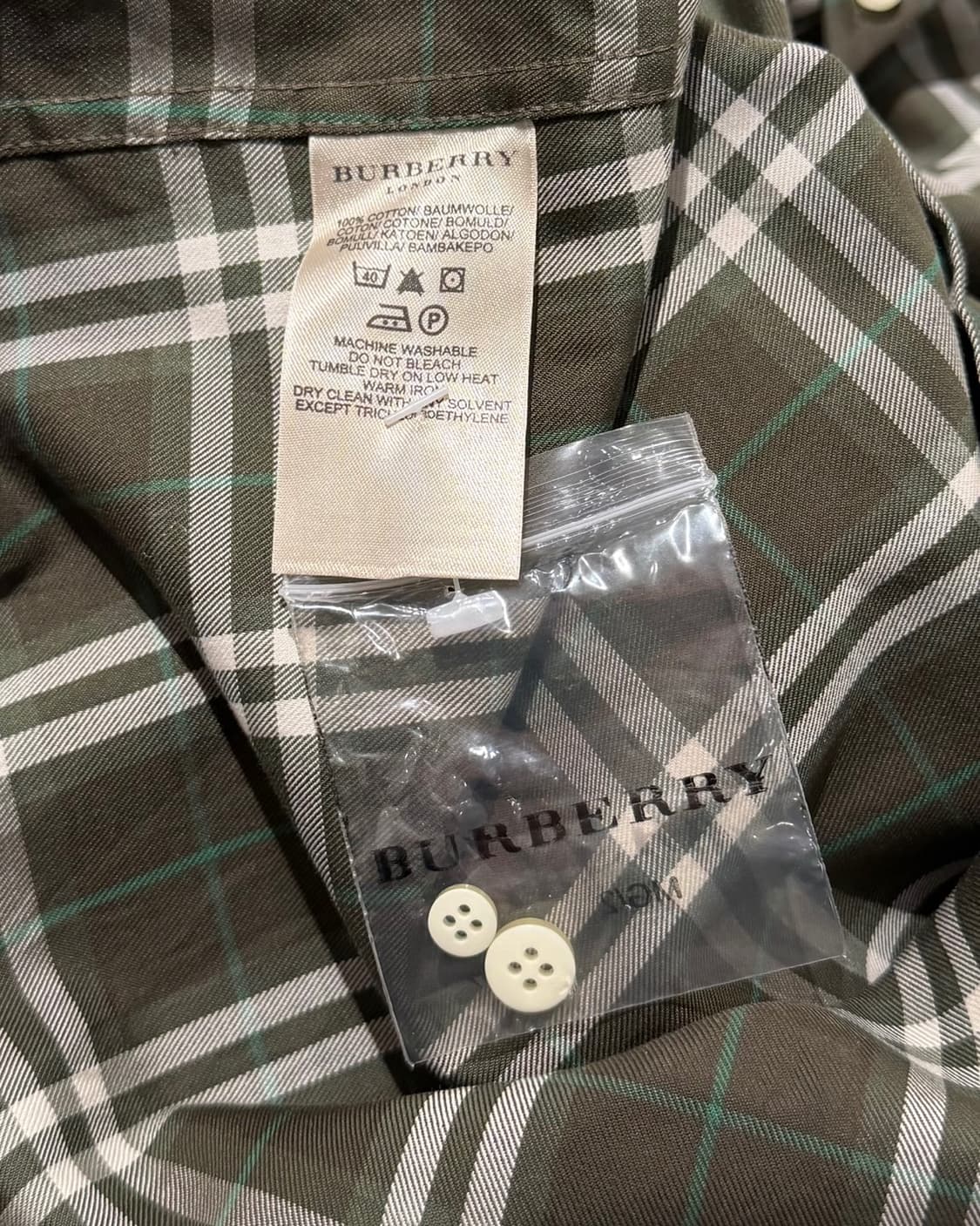 버버리 카키 플래드 버튼다운 코튼 셔츠 상품이미지8