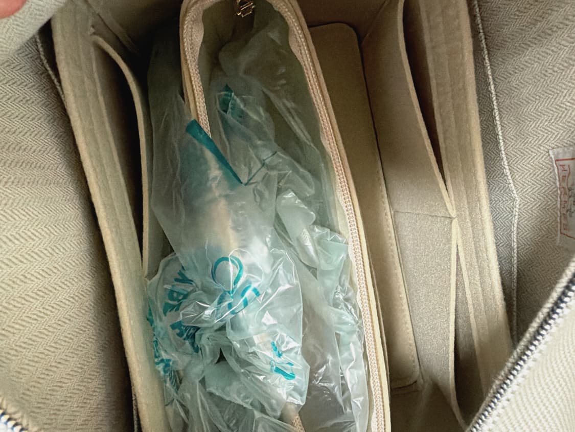 에르메스 라지 브리드 어 브랙 카브리올 케이스 캔버스 & 그리 뻬를르 상품이미지3