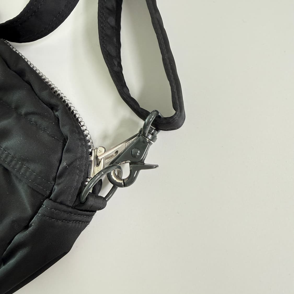 포터 탱커 반달 숄더백 크로스백 블랙 상품이미지2