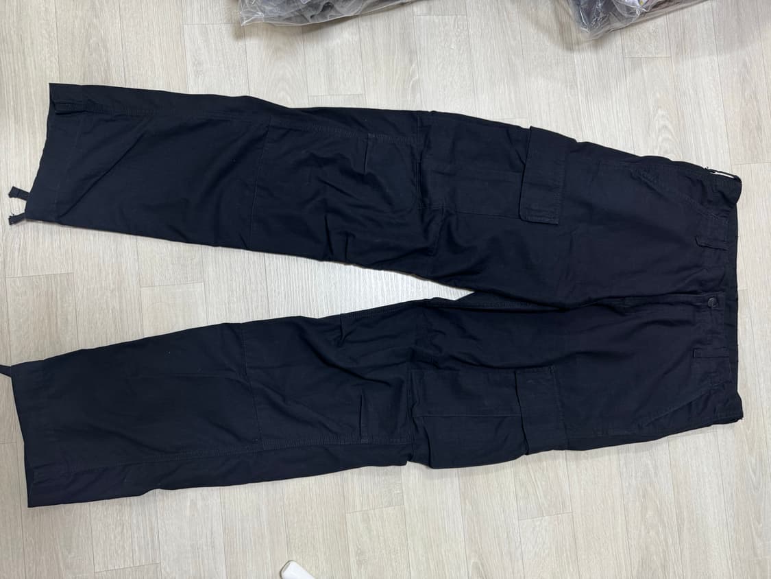 [32x32] 칼하트 블랙 카고팬츠 상품이미지2