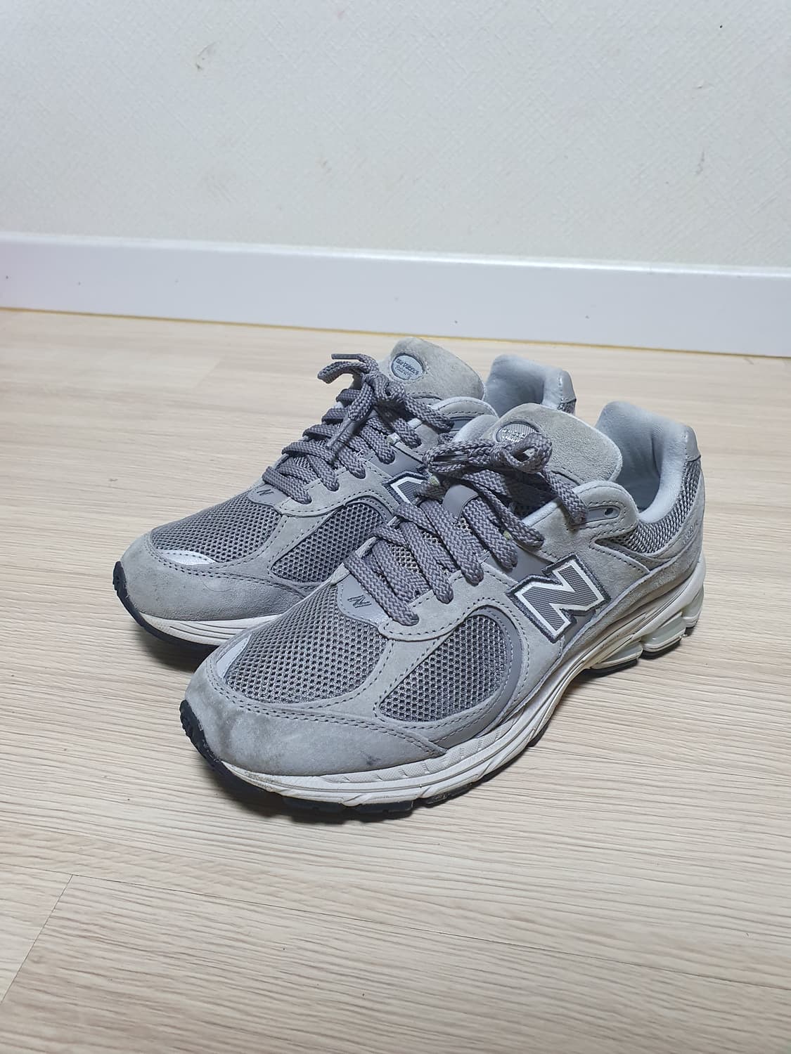 뉴발란스 2002R 그레이 운동화 260 상품이미지5