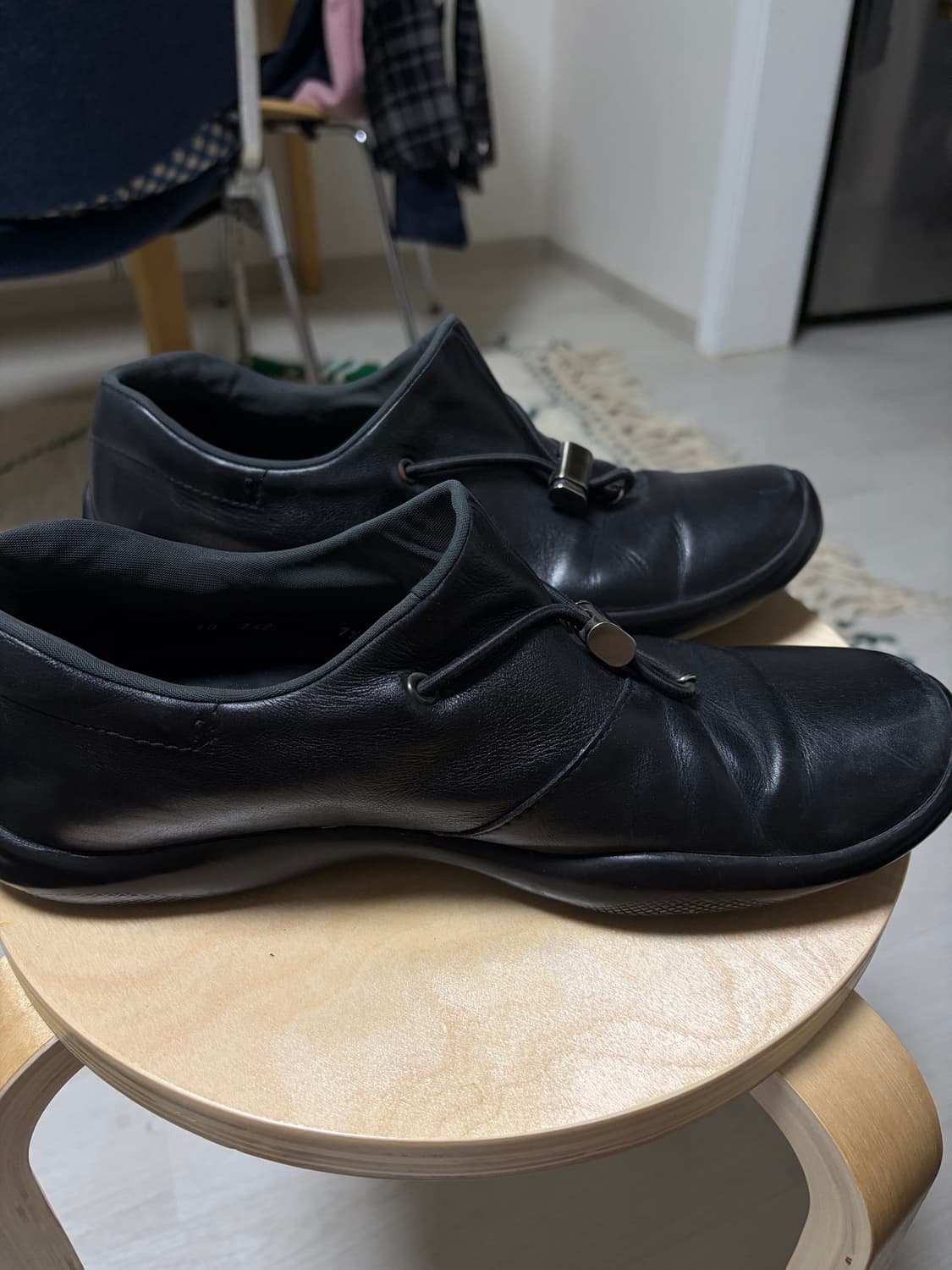 프라다 빈티지 스트링 로퍼 상품이미지3