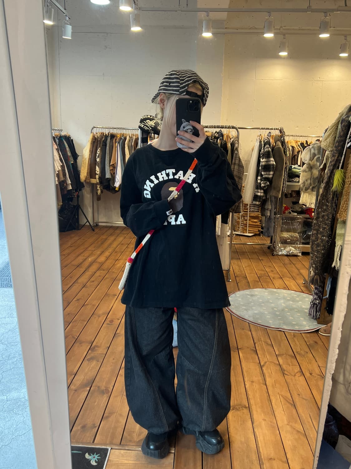 베이프 사루 블랙 롱슬리브 상품이미지5