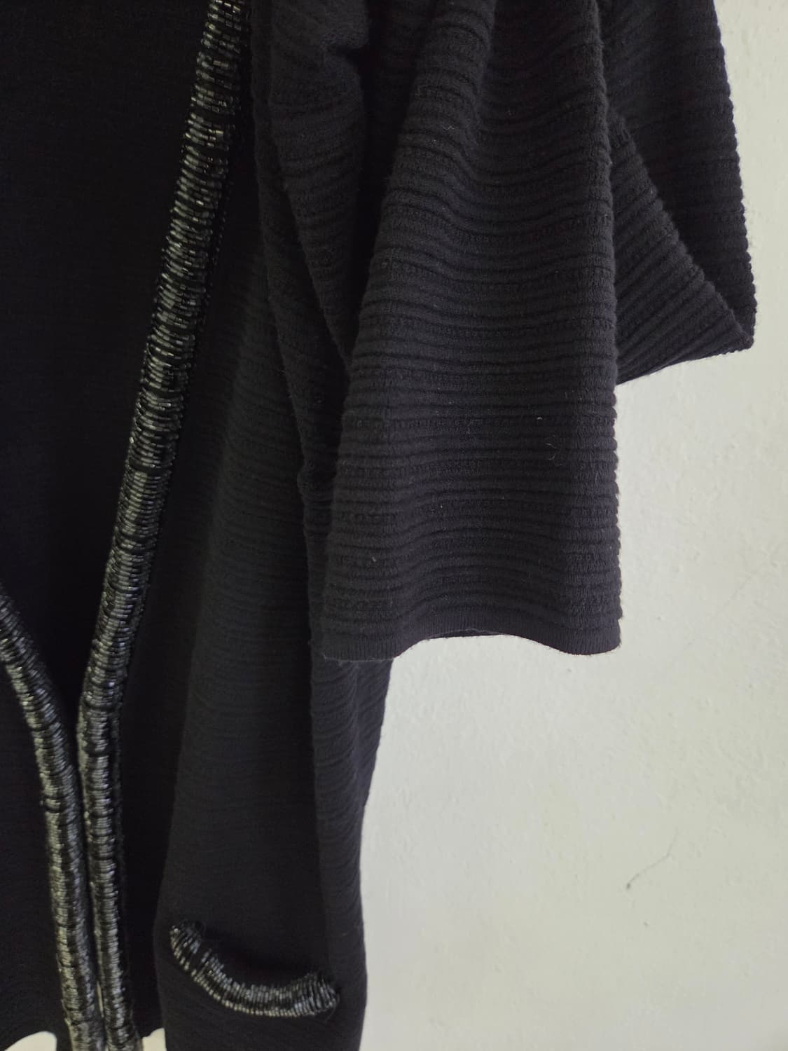 엠포리오 아르마니 블랙 트리밍 가디건 48 상품이미지5