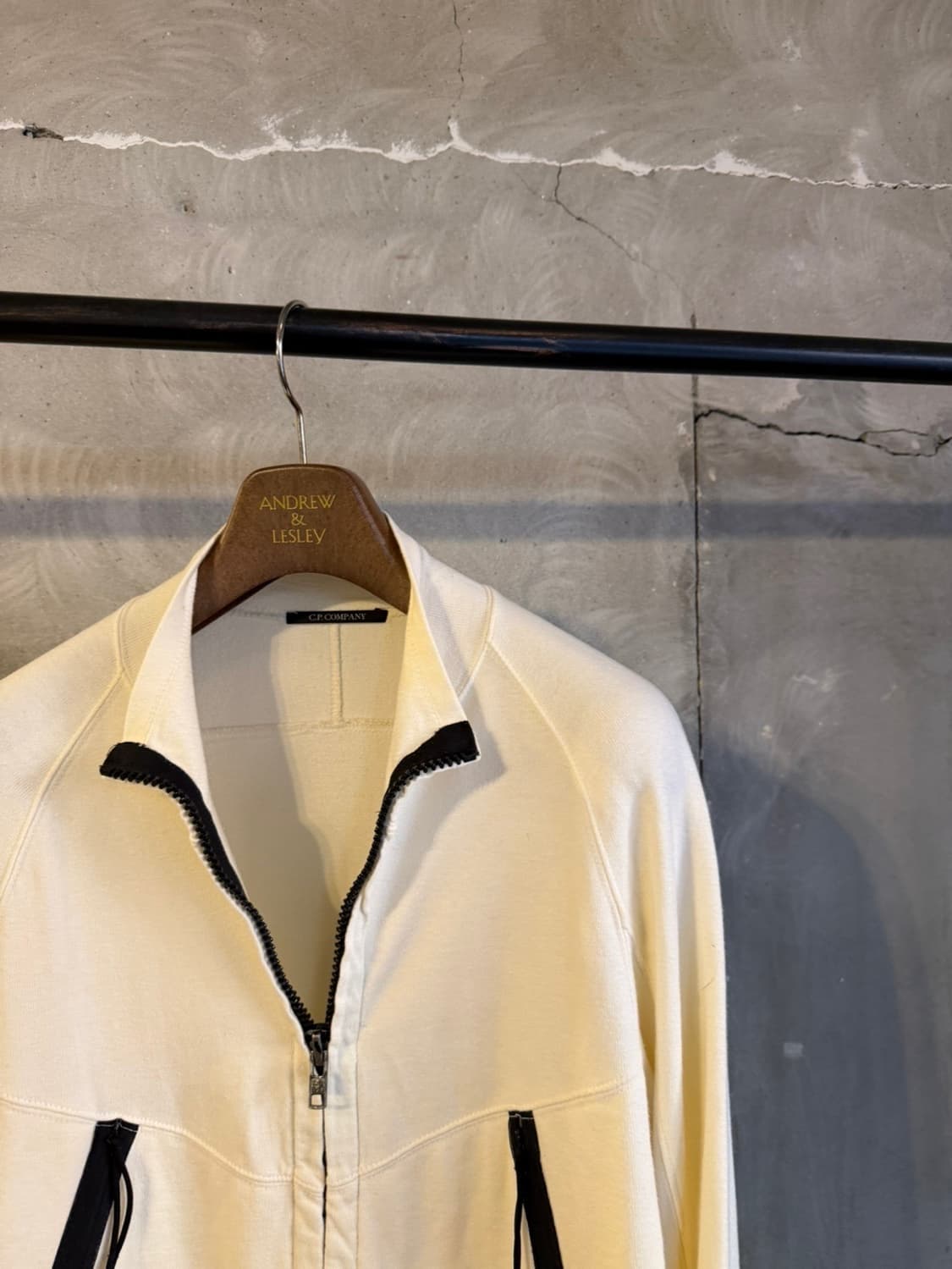 CP 컴퍼니 코튼 짚업 자켓 100 상품이미지4