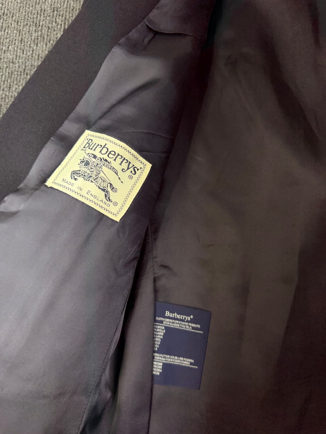 버버리 금장버튼 더블 블레이저 상품이미지4