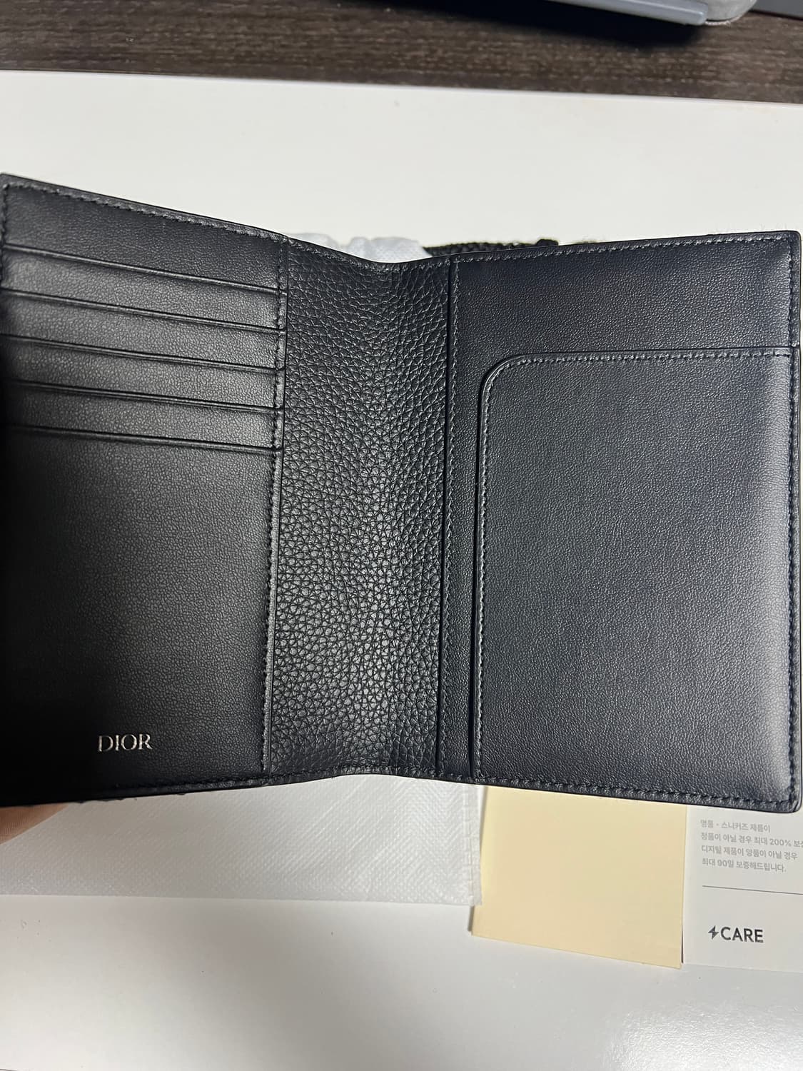 디올 오블리크 최신형 여권지갑 상품이미지3