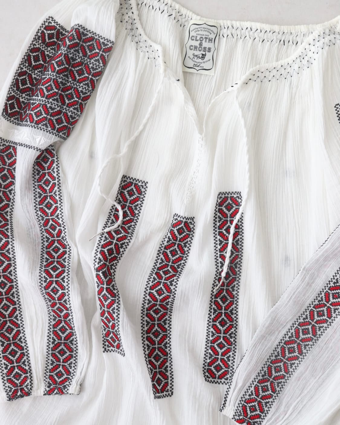 [Cloth&Cross] Embroidery Smocking Blouse 상품이미지8
