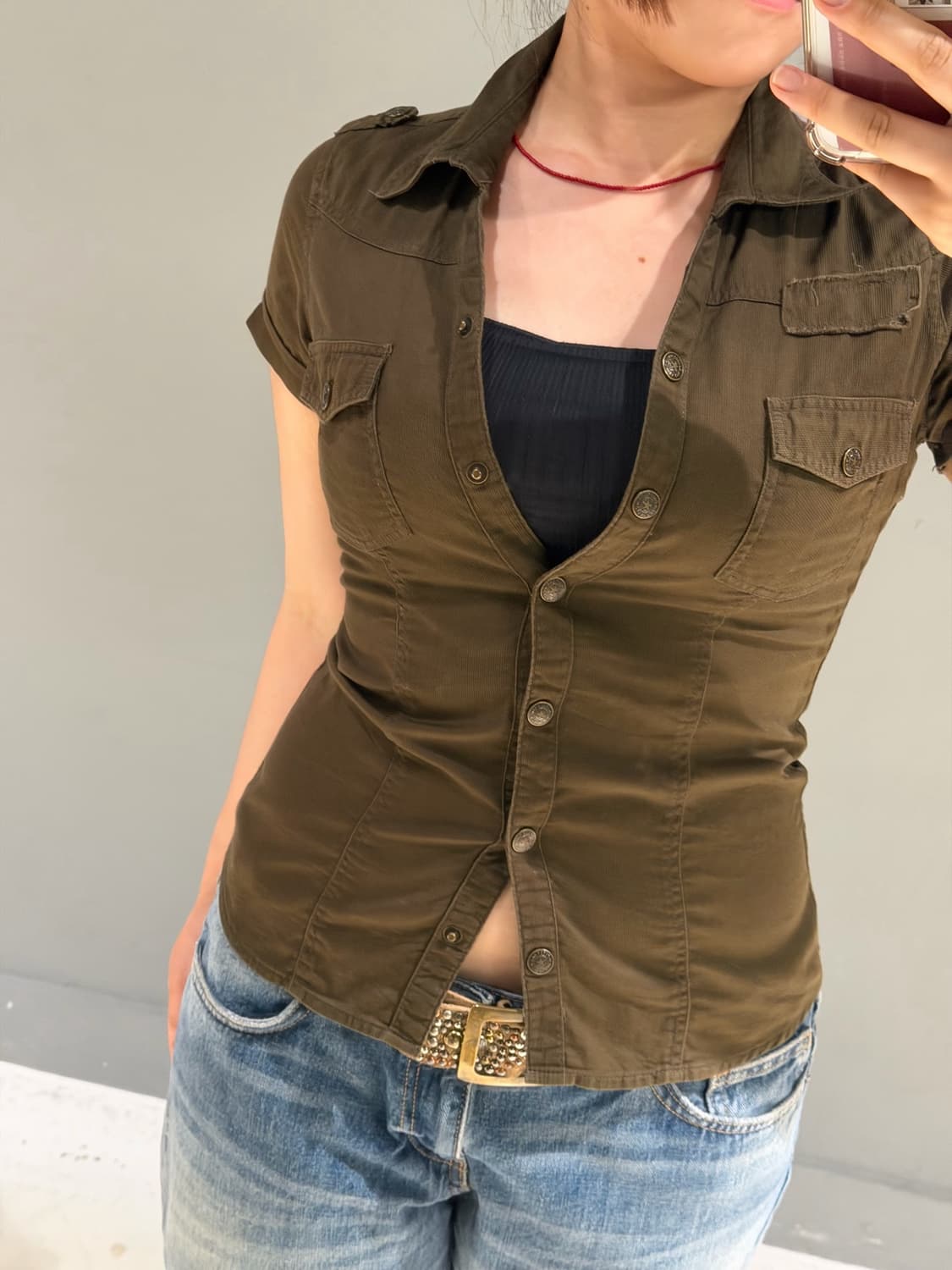 back number v-neck pocket shirt 상품이미지3